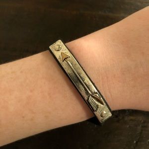 Arrow Leather Bracelet